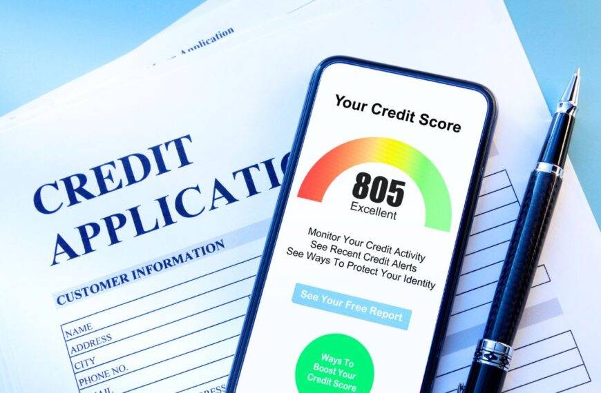 Zable Credit Card with a credit score report showing excellent rating